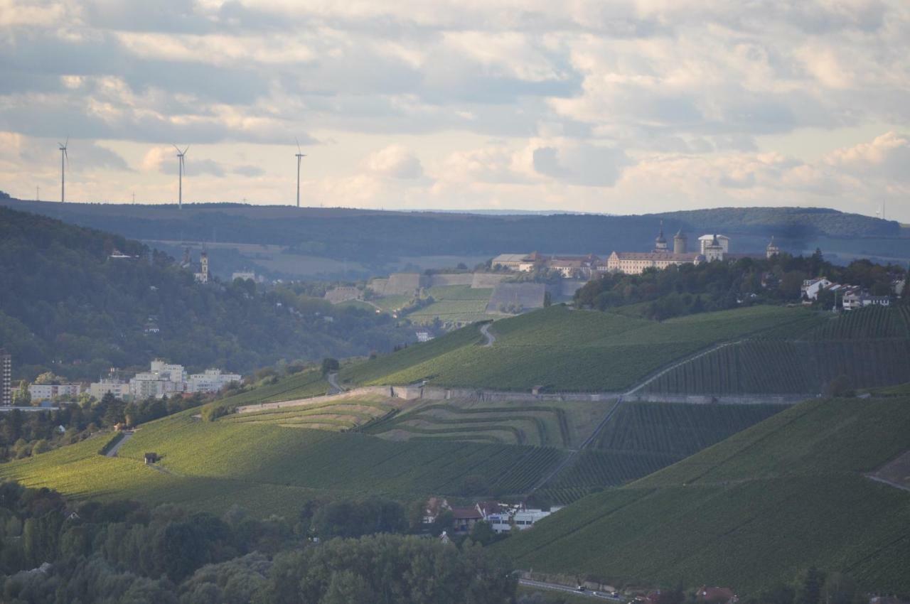 Ferienwohnung, Weingut Trockene Schmitts Randersacker Eksteriør bilde
